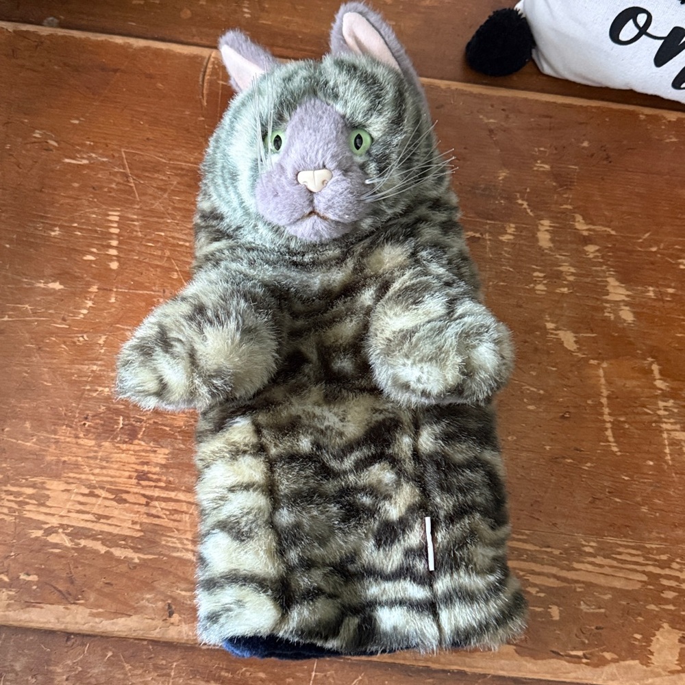 DAPHNES GRAY TABBY CAT GOLF HEADCOVER